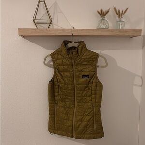 Patagonia Mustard Quilted Vest